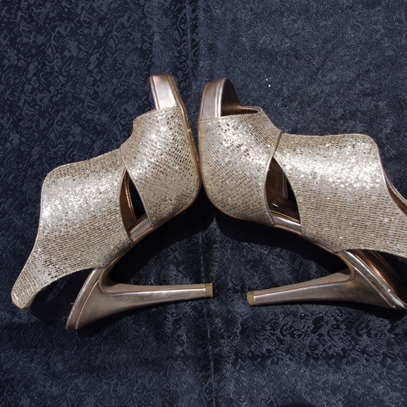 Fancy Gold Heels- Call It Spring - Picture 5 of 5